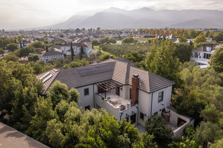 5 Bedroom Property for Sale in Val De Vie Estate Western Cape